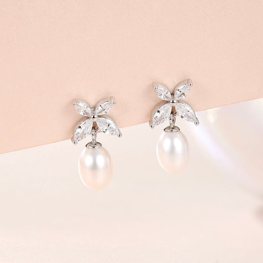 Elena Clover Freshwater Pearl Earrings 925 Silver