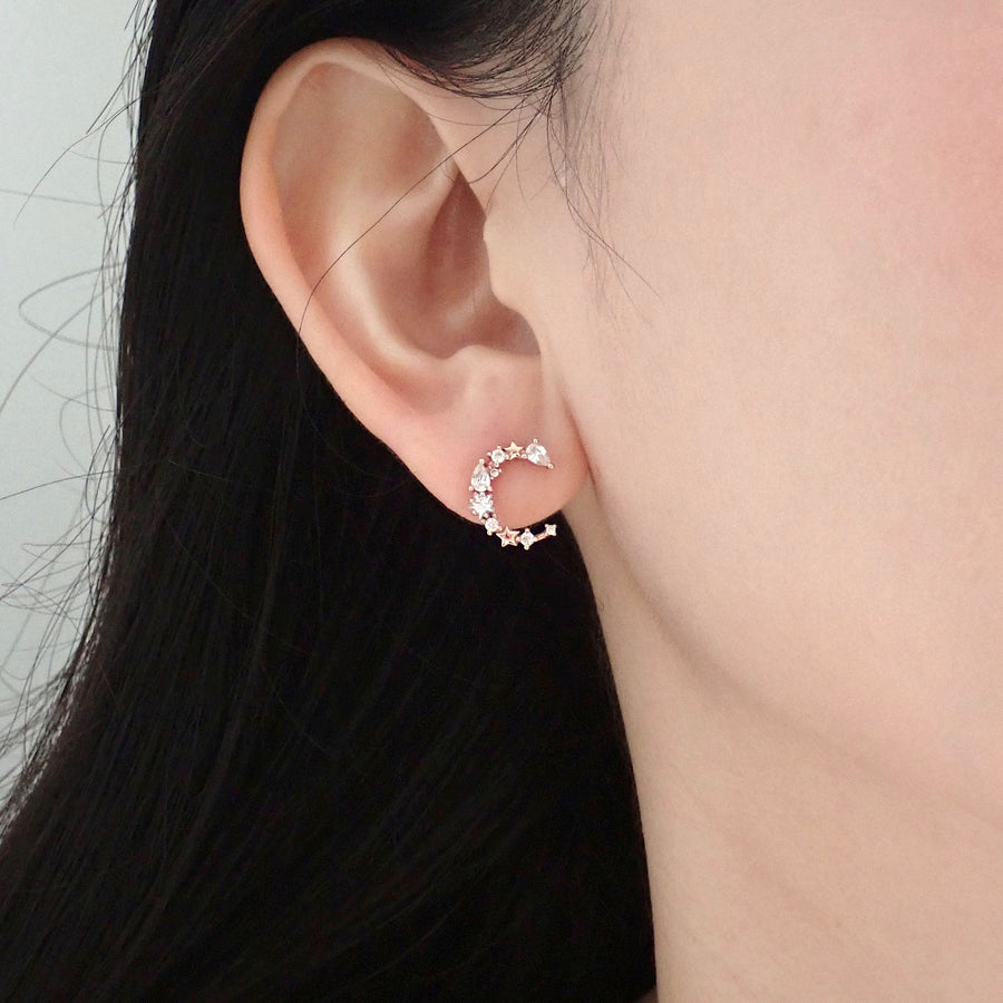 Deva Crescent Stud 925 Silver