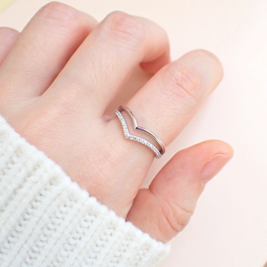 Dan Chevron Ring 925 Silver